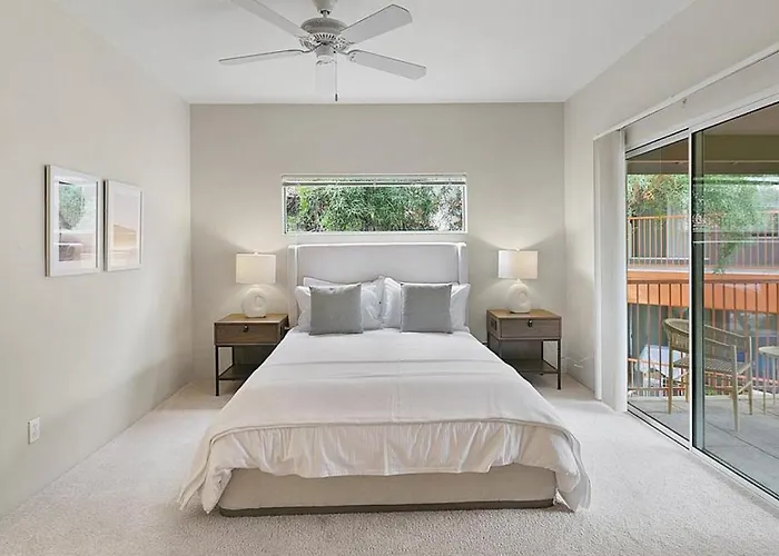 Apartment Landing Modern With Amazing Amenities *