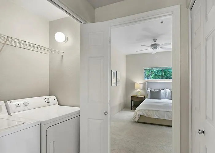 Apartment Landing Modern With Amazing Amenities Tucson